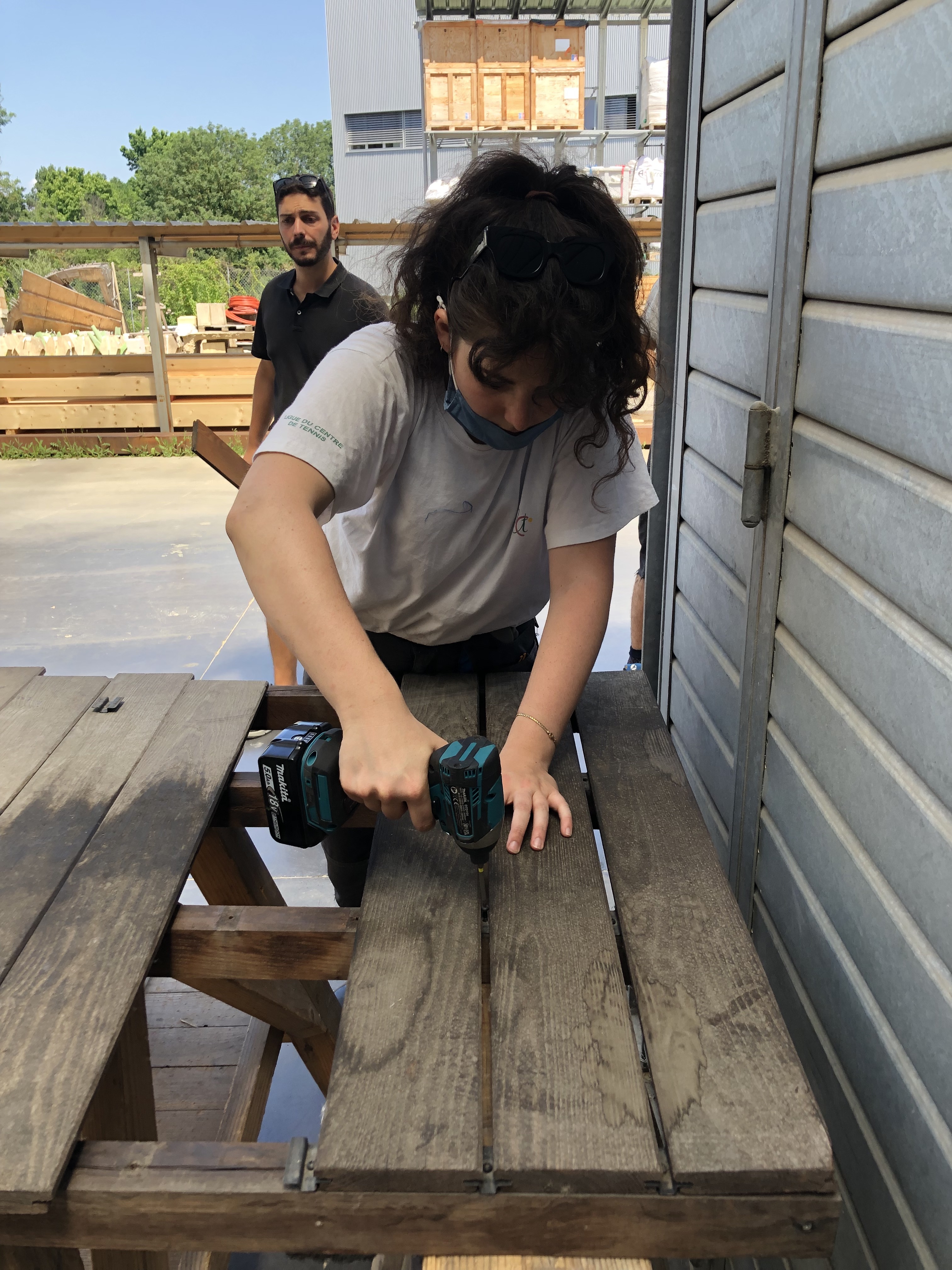 travail des éléments de plancher